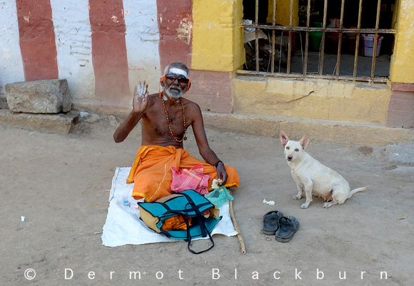 Sadhu & his dog, Thiruparankundram, Tamil Nadu