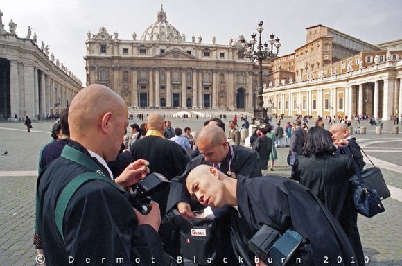 Camera problems, Vatican City.