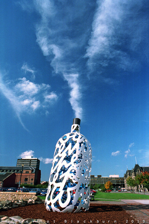Claes Oldenburg's 'Bottle of Notes' Middlesbrough, Cleveland